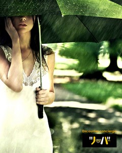girl-with-umbrella-in-the-rain_094860
